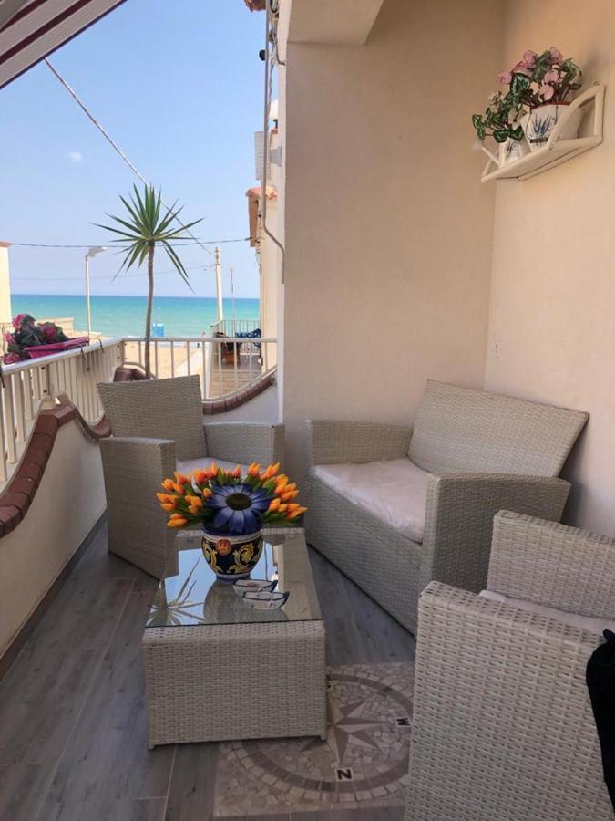Apartament Timone Luxury Gela Zewnętrze zdjęcie